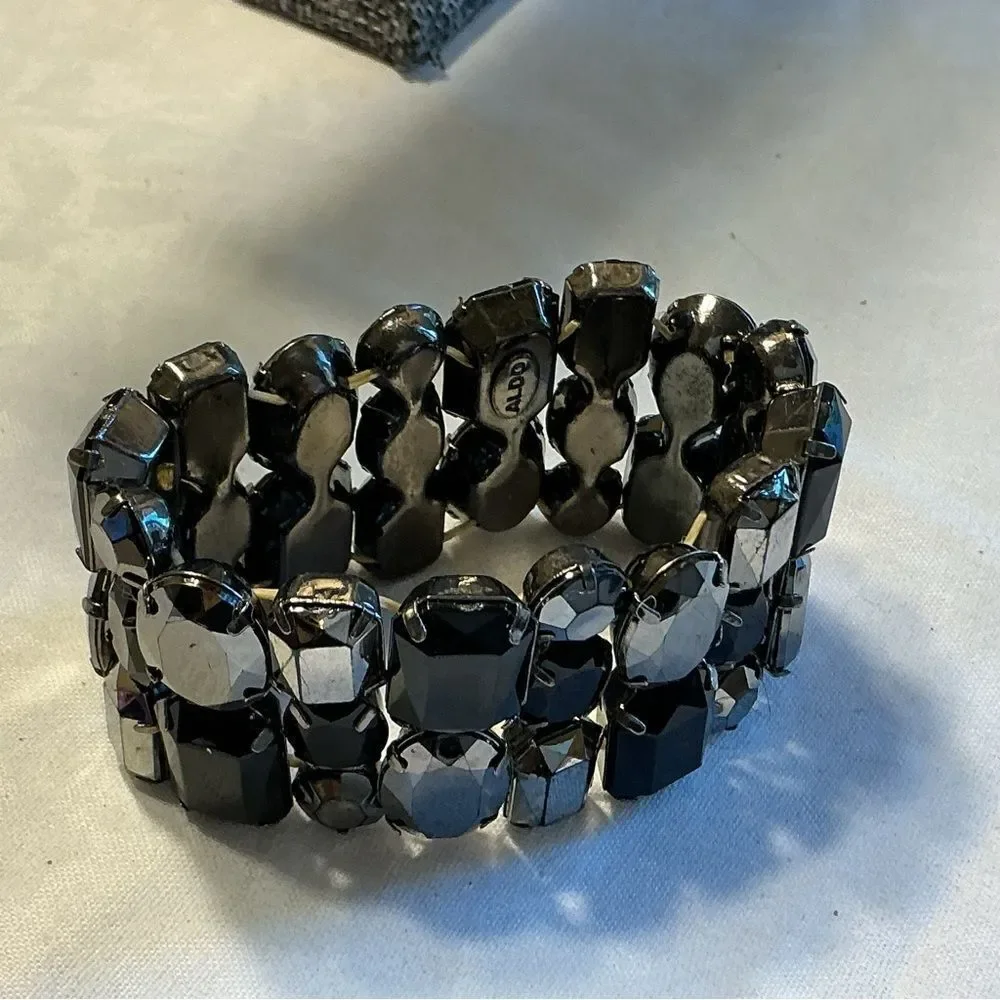 ALDO Brand Chunky Black and Silver Acrylic Crystals Stretch Bracelet